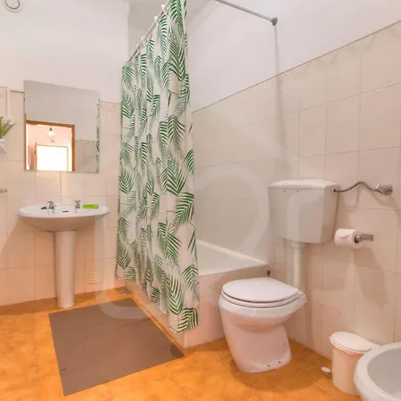 Villas2go2 Studio Alvor Férias